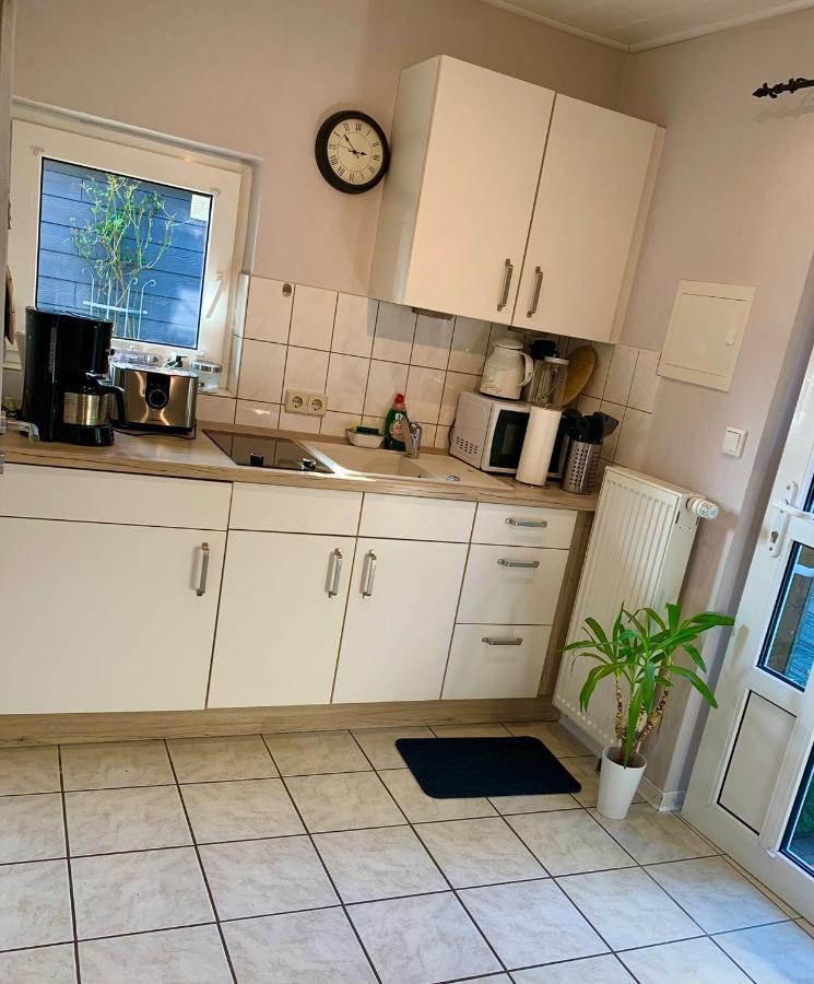 1 Raum Appartement Mit Kuechenzeile In Kappeln Bagian luar foto
